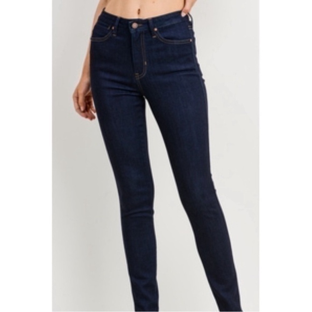 Just Black Dark Wash Skinny Jeans with Raw Edge Hem 30